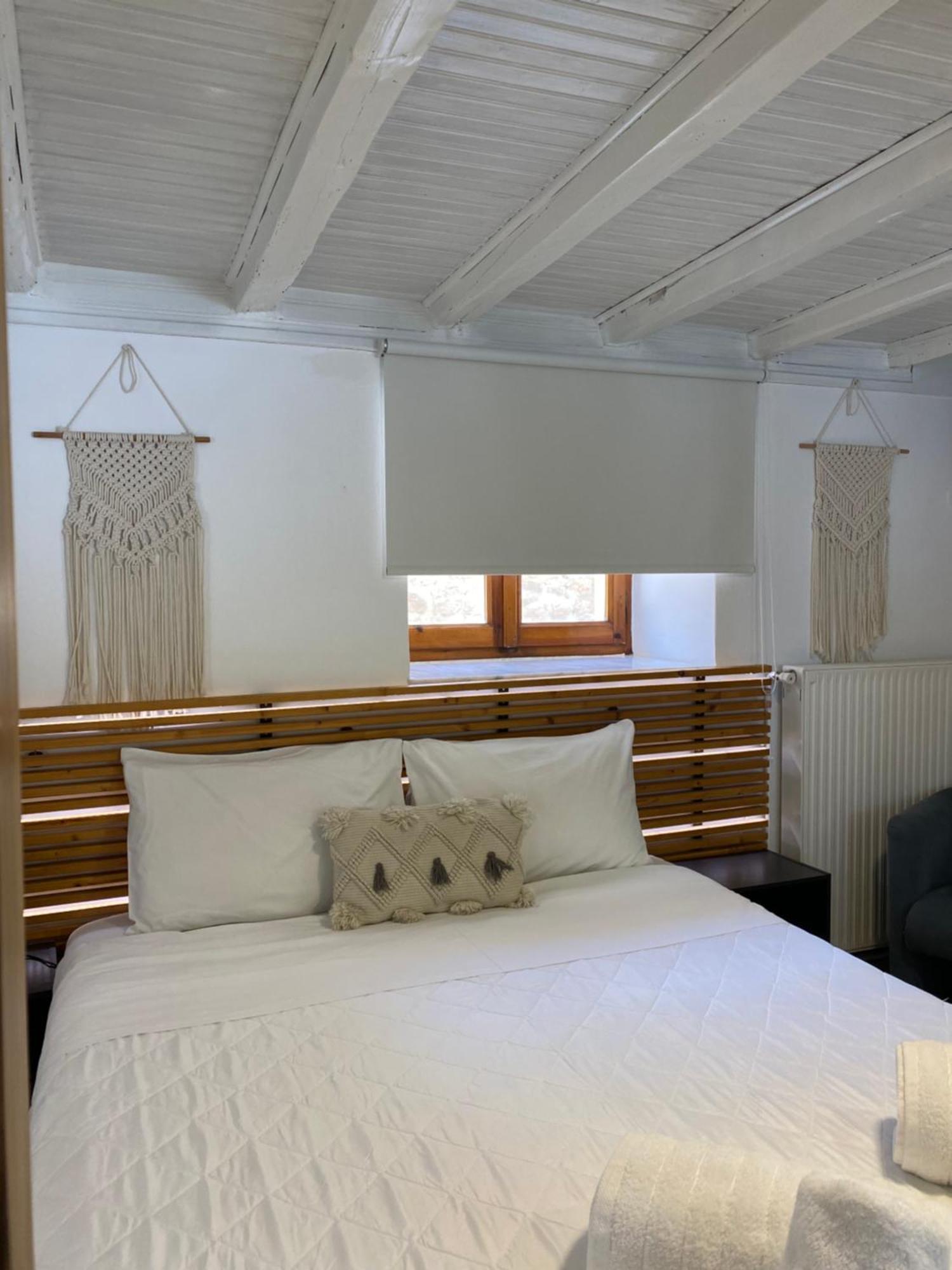 Aparthotel Iris Garden Retreat Corinth Zewnętrze zdjęcie