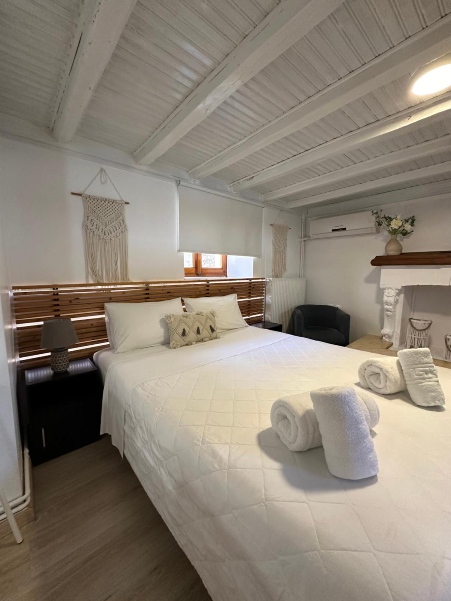 Aparthotel Iris Garden Retreat Corinth Zewnętrze zdjęcie